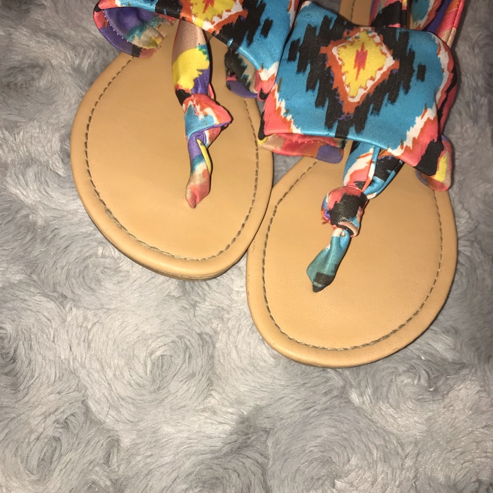 Sandals - Picture 2 of 7